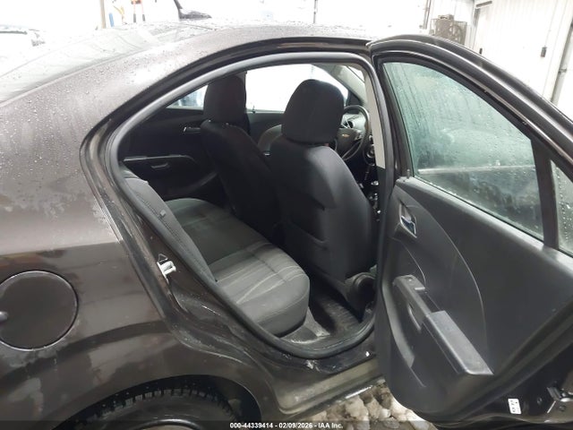 1G1JD5SB2E4109959 Chevrolet Sonic Lt Manual