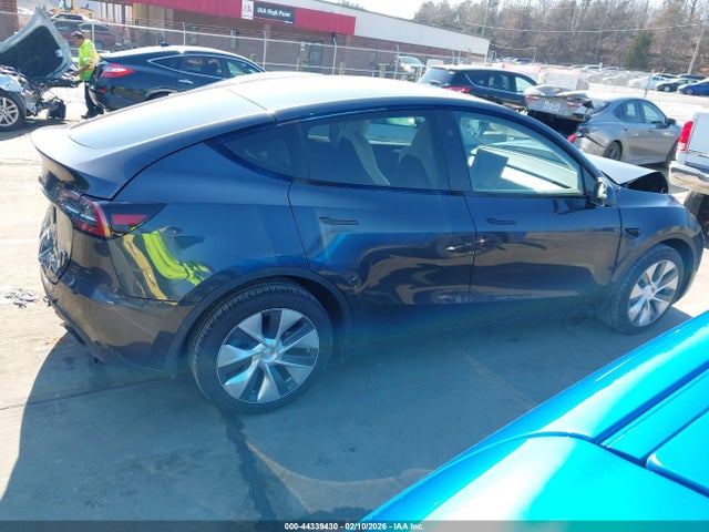 7SAYGDEE9RA225381 Tesla Model Y Long Range Dual Motor All-wheel Drive