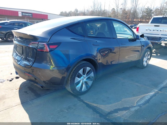 7SAYGDEE9RA225381 Tesla Model Y Long Range Dual Motor All-wheel Drive