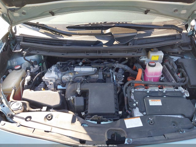 Toyota Prius Three 2015 JTDKN3DU9F1909057 Image 10