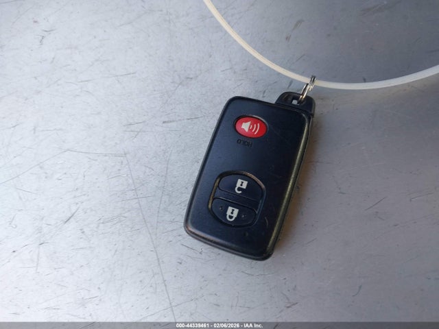 Toyota Prius Three 2015 JTDKN3DU9F1909057 Image 11