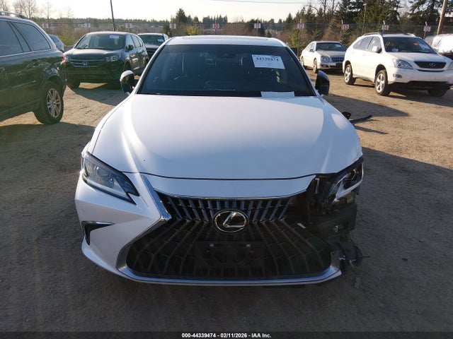 Lexus ES 250 2023 58AD11D14PU010707 Image 12