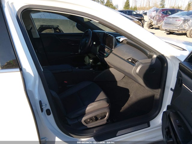 Lexus ES 250 2023 58AD11D14PU010707 Image 5