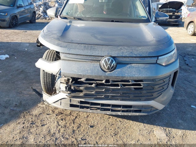 3VVCR7RM0SM056233 Volkswagen Tiguan 2.0t S