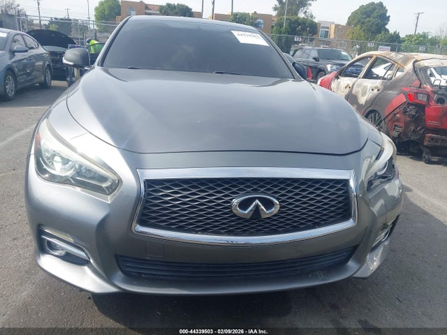 2014 Infiniti Q50 Premium მანქანა იყიდება აუქციონზე, vin: JN1BV7AP2EM686995, აუქციონის ნომერი: 44339503