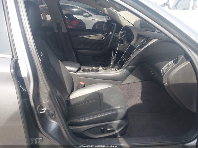 2014 Infiniti Q50 Premium მანქანა იყიდება აუქციონზე, vin: JN1BV7AP2EM686995, აუქციონის ნომერი: 44339503