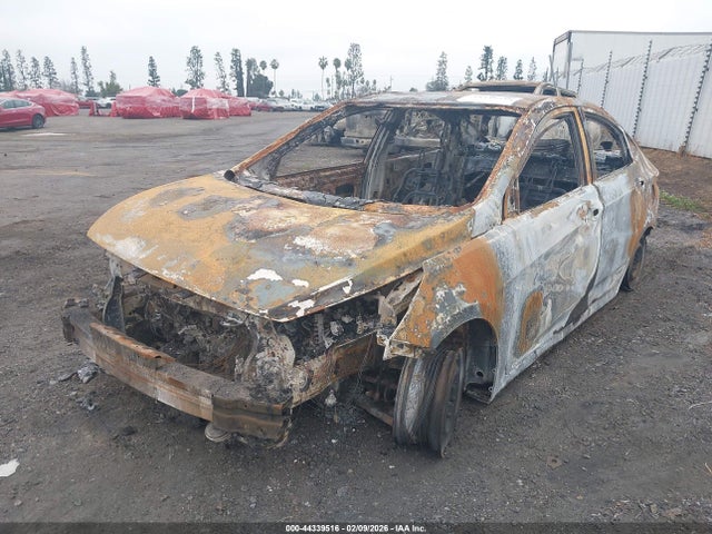 2016 Hyundai Accent Se მანქანა იყიდება აუქციონზე, vin: KMHCT4AE9GU092973, აუქციონის ნომერი: 44339516