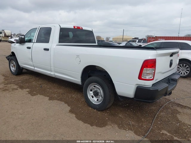44339515 :رقم المزاد ، 3C6UR4HJ1RG215821 vin ، 2024 Ram 2500 Tradesman  4x2 8' Box مزاد بيع