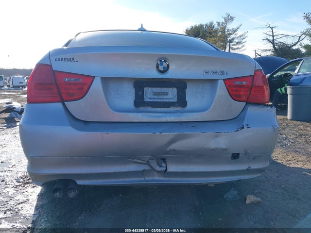 Продаж на аукціоні авто 2011 Bmw 328i, vin: WBAPH7C5XBE679690, номер лоту: 44339517