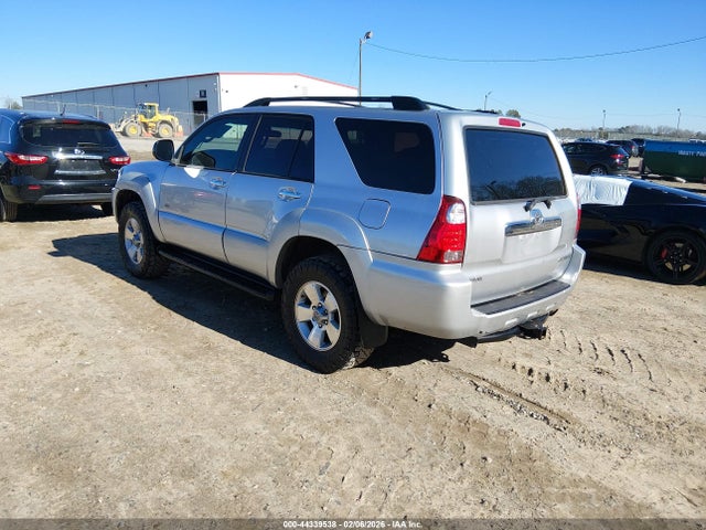 2006 TOYOTA 4RUNNER JTEZU14R560068650 Photo 2