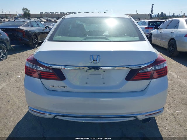 1HGCR2F39GA172601 Honda ACCORD LX