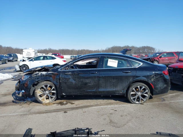 2015 Chrysler 200 C მანქანა იყიდება აუქციონზე, vin: 1C3CCCEG7FN615768, აუქციონის ნომერი: 44339551