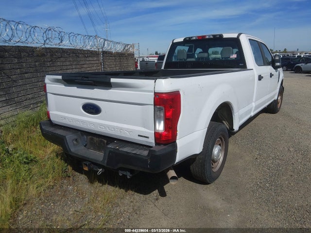 Ford F-250 Xl 2018 1FT7W2A65JEB98235 Image 4