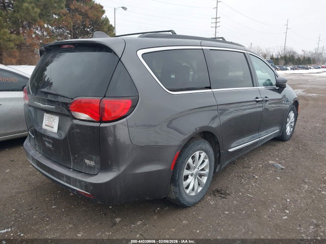 Aukcja sprzedaży 2017 Chrysler Pacifica Touring-l, vin: 2C4RC1BG0HR795812, numer aukcji: 44339606