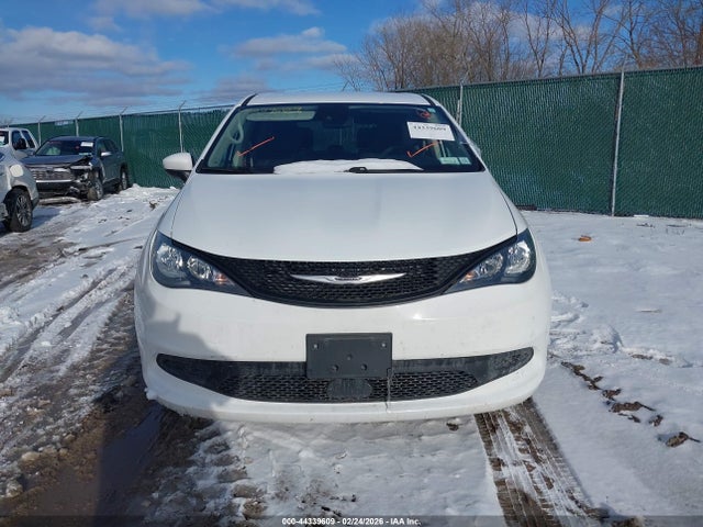 Продаж на аукціоні авто 2023 Chrysler Voyager Lx, vin: 2C4RC1CG3PR574802, номер лоту: 44339609