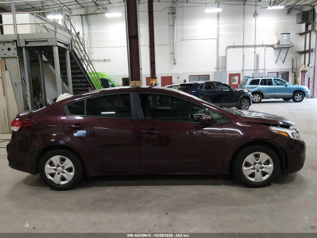 KIA FORTE LX 2017 3KPFL4A72HE127422 Image 13