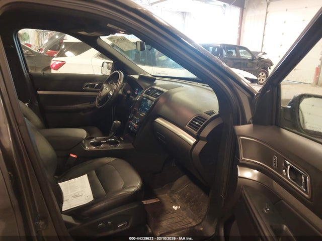 Продаж на аукціоні авто 2018 Ford Explorer Xlt, vin: 1FM5K7D80JGB98429, номер лоту: 44339623