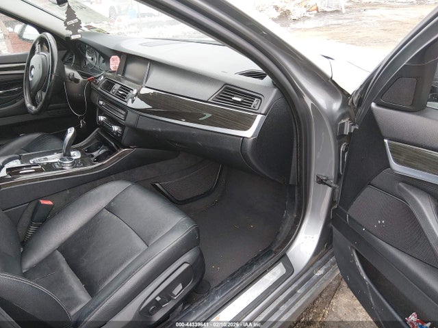 2014 Bmw 528i Xdrive მანქანა იყიდება აუქციონზე, vin: WBA5A7C56ED612073, აუქციონის ნომერი: 44339641