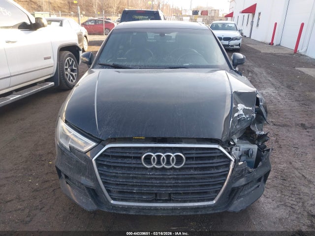 Aukcja sprzedaży 2018 Audi A3 2.0t Premium/2.0t Tech Premium, vin: WAUGUGFF0J1032513, numer aukcji: 44339651