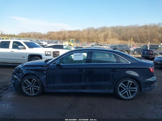 Aukcja sprzedaży 2018 Audi A3 2.0t Premium/2.0t Tech Premium, vin: WAUGUGFF0J1032513, numer aukcji: 44339651