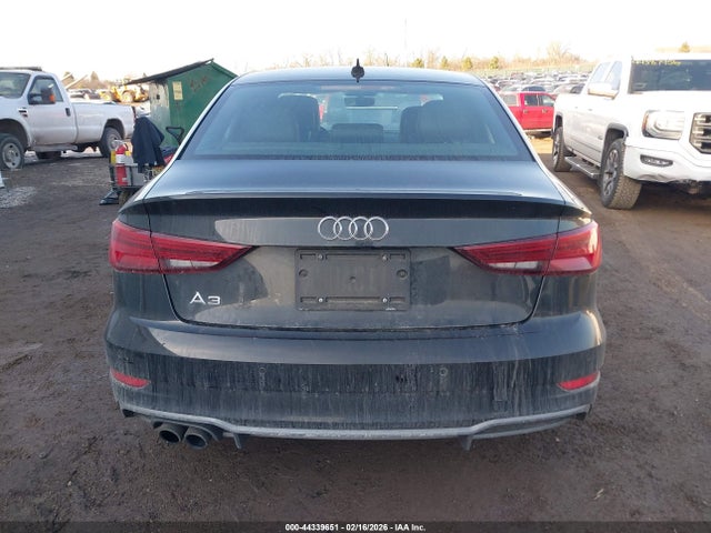 Aukcja sprzedaży 2018 Audi A3 2.0t Premium/2.0t Tech Premium, vin: WAUGUGFF0J1032513, numer aukcji: 44339651