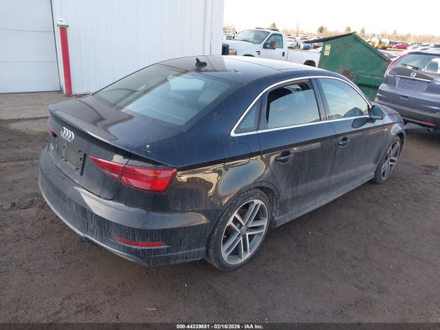 2018 AUDI A3 WAUGUGFF0J1032513 Photo 3