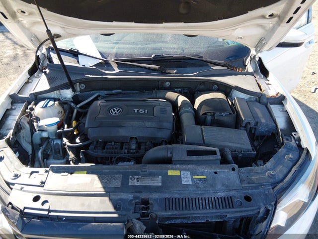 2015 VOLKSWAGEN PASSAT 1VWBT7A36FC010747 Photo 9