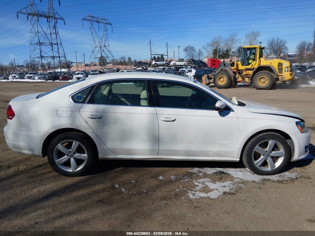 Volkswagen Passat 1.8t Se 2015 1VWBT7A36FC010747 Image 14