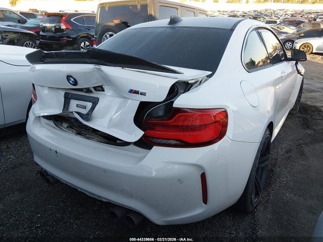 2018 BMW M2 WBS1J5C51J7B61872 Photo 3