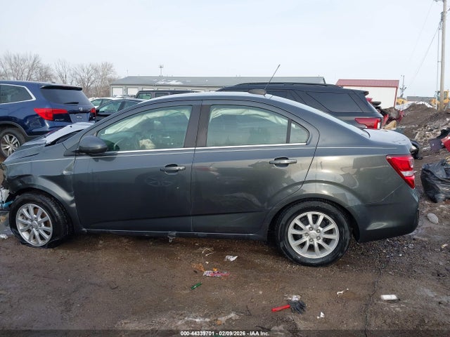 2019 Chevrolet Sonic Lt Auto მანქანა იყიდება აუქციონზე, vin: 1G1JD5SB5K4119249, აუქციონის ნომერი: 44339701