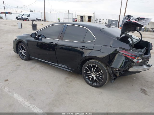 4T1T11AK0MU440634 Toyota CAMRY SE