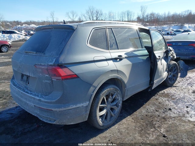 Aukcja sprzedaży 2022 Volkswagen Tiguan 2.0t Se, vin: 3VV2B7AX1NM042383, numer aukcji: 44339708