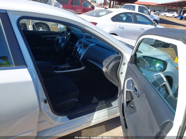 2014 Nissan Altima 2.5 S მანქანა იყიდება აუქციონზე, vin: 1N4AL3AP2EN257556, აუქციონის ნომერი: 44339714