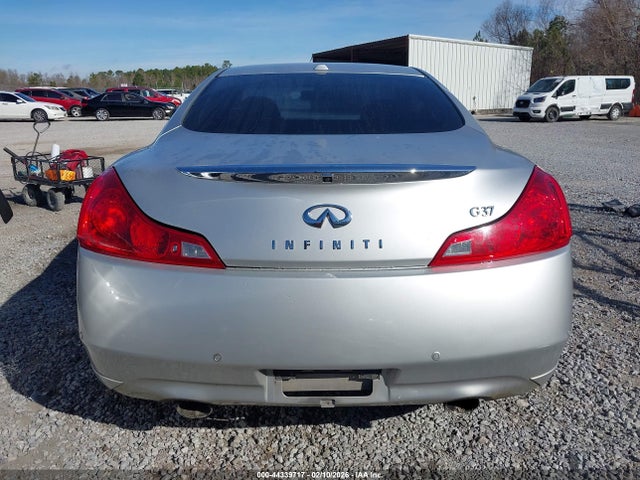 44339717 :رقم المزاد ، JN1CV6EK6BM215697 vin ، 2011 Infiniti G37 Journey مزاد بيع