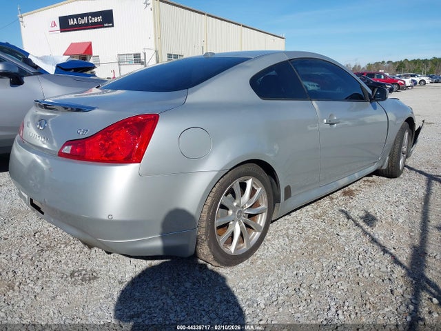 44339717 :رقم المزاد ، JN1CV6EK6BM215697 vin ، 2011 Infiniti G37 Journey مزاد بيع