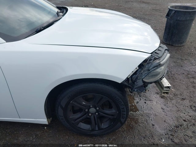 Aukcja sprzedaży 2015 Dodge Charger Se, vin: 2C3CDXBG8FH799765, numer aukcji: 44339771