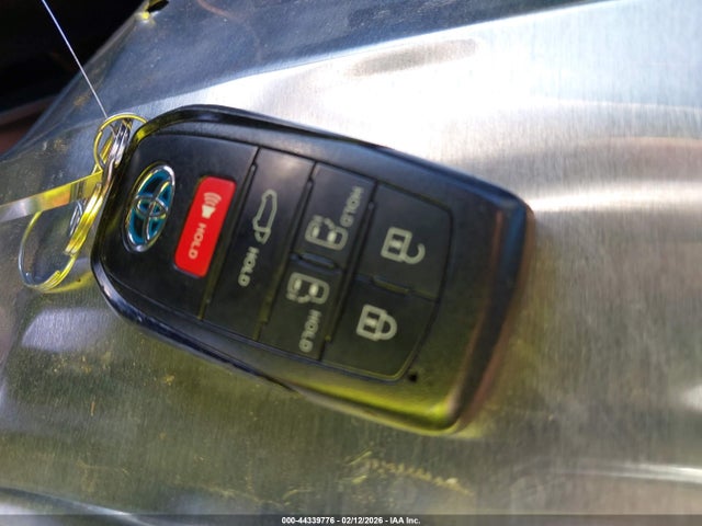 2021 TOYOTA SIENNA 5TDDRKEC6MS060552 Photo 10