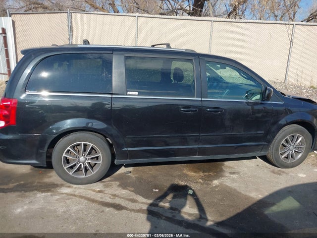 Dodge Grand Caravan Sxt 2017 2C4RDGCG0HR719733 Image 13