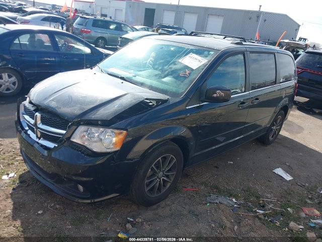 Dodge Grand Caravan Sxt 2017 2C4RDGCG0HR719733 Image 2