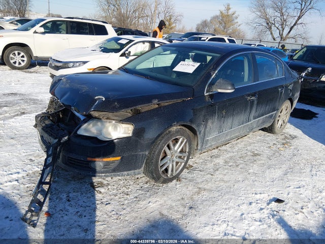 2008 VOLKSWAGEN PASSAT WVWEK73C78E209992 Photo 1