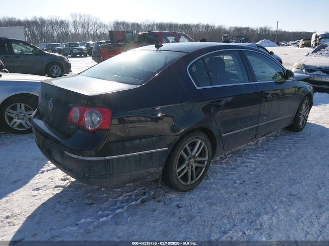 2008 VOLKSWAGEN PASSAT WVWEK73C78E209992 Photo 3