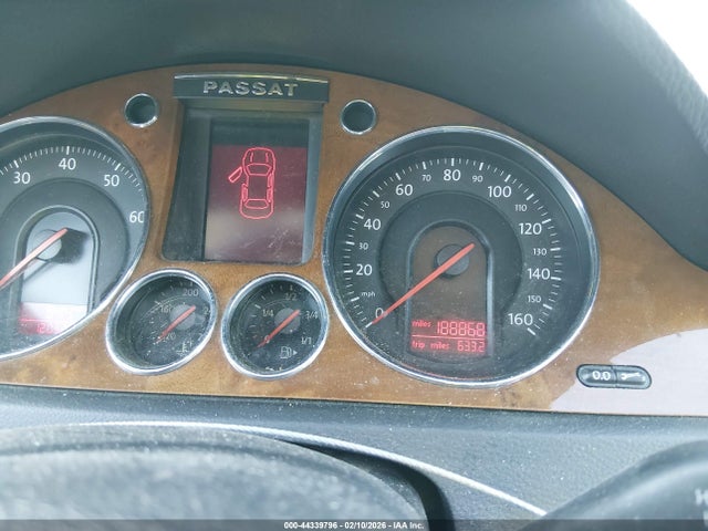 2008 VOLKSWAGEN PASSAT WVWEK73C78E209992 Photo 6
