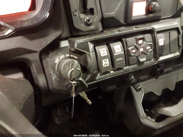 2020 CAN-AM DEFENDER 3JBUVAX45LK000240 Photo 10