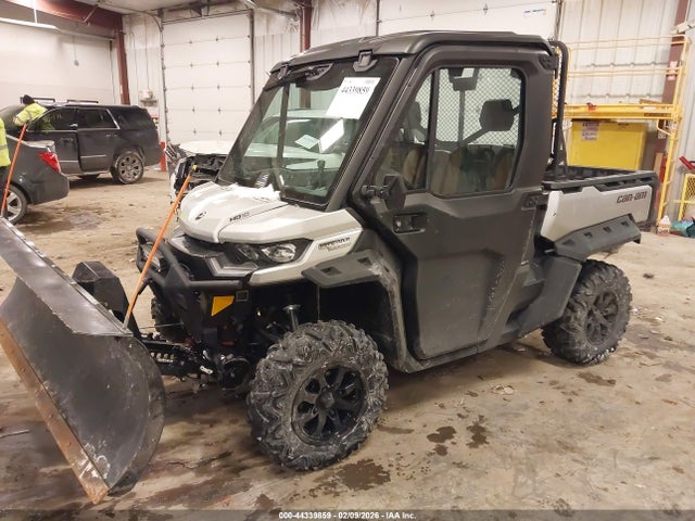 2020 CAN-AM DEFENDER 3JBUVAX45LK000240 Photo 1