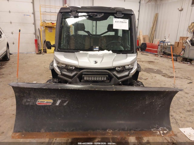 2020 CAN-AM DEFENDER 3JBUVAX45LK000240 Photo 4