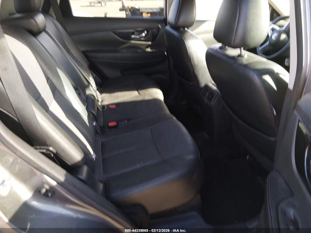 5N1AT2MV0HC746838 Nissan Rogue Sl