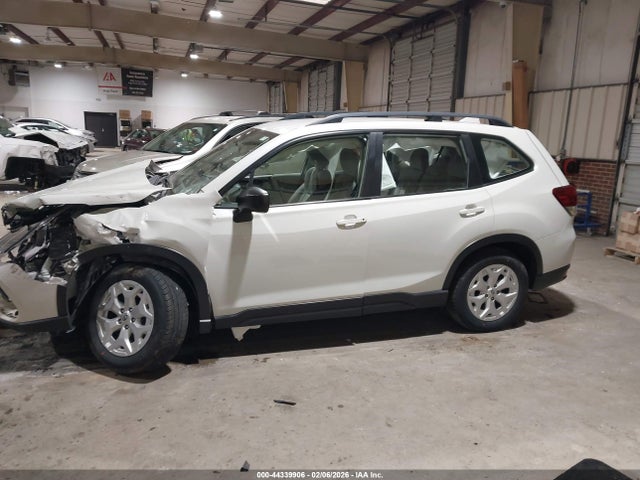 Продажа на аукционе авто 2021 Subaru Forester, vin: JF2SKADC5MH533290, номер лота: 44339906