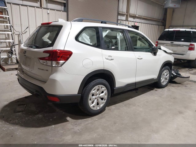 Продажа на аукционе авто 2021 Subaru Forester, vin: JF2SKADC5MH533290, номер лота: 44339906