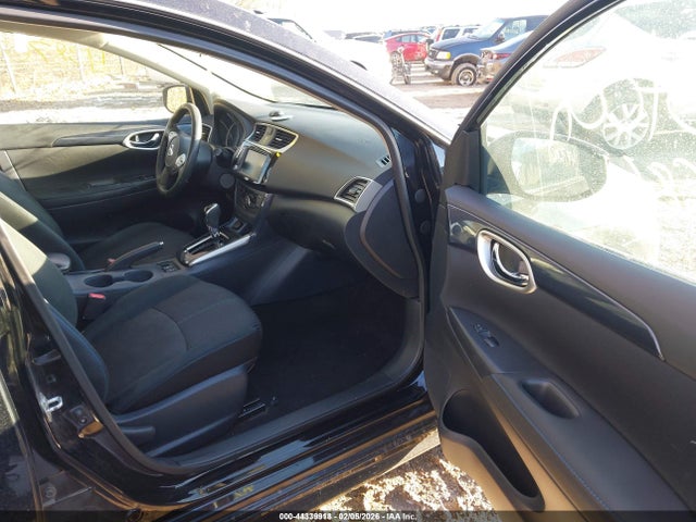 2019 Nissan Sentra Sr მანქანა იყიდება აუქციონზე, vin: 3N1AB7AP6KY387698, აუქციონის ნომერი: 44339918