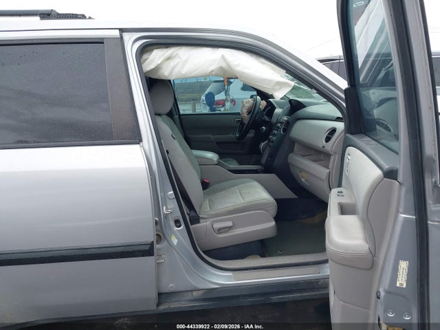 Honda PILOT LX 2014 5FNYF4H23EB019004 Image 5